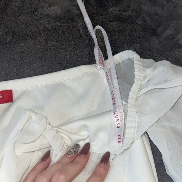 GUESS Off the Shoulder V-neck Bodysuit - Picture 4 of 13